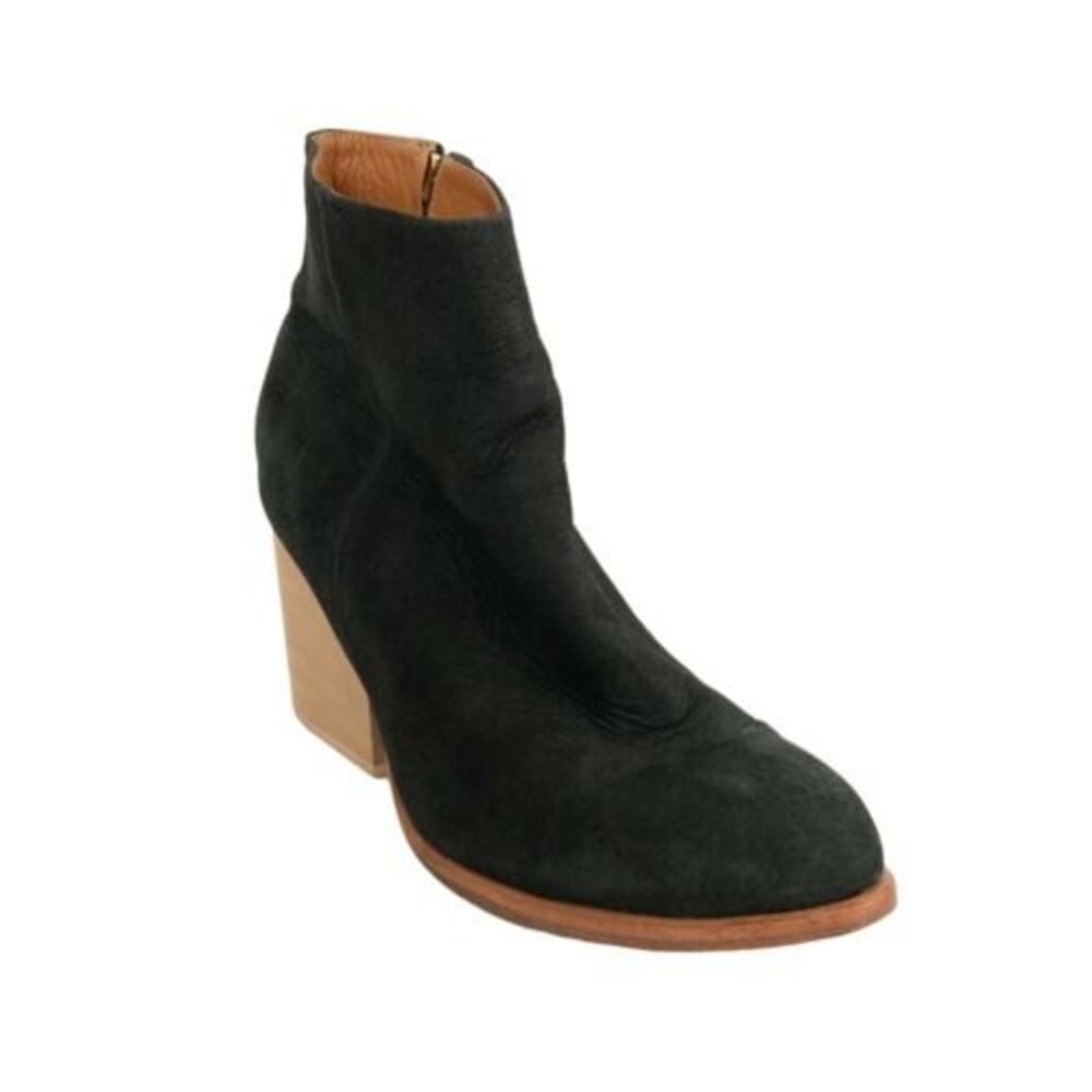 All Leather Benson Ankle Bootie Ceri Hoover 8.5